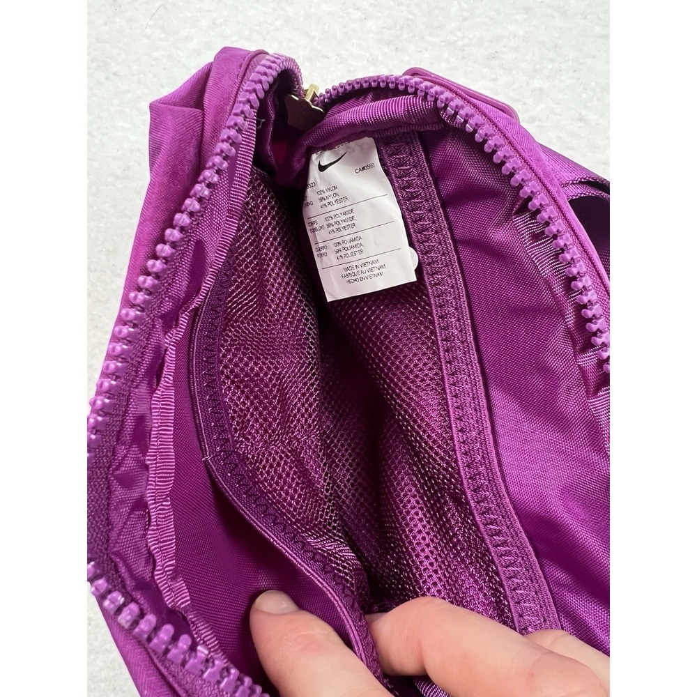 Nike Crossbody Waist Bag Fanny Pack Hip Pac Shoulder Aura Purple HM6120 Adult - Picture 4 of 8